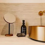 Hotel Alfred & Gastro Bar