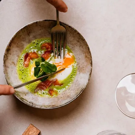 Hotel Alfred & Gastro Bar