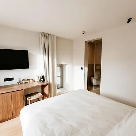 Hotel Alfred & Gastro Bar