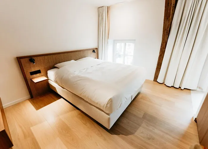 Alfred & Gastro Bar Hotel