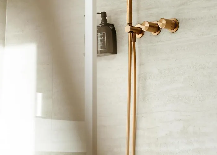 Hotel Alfred & Gastro Bar *