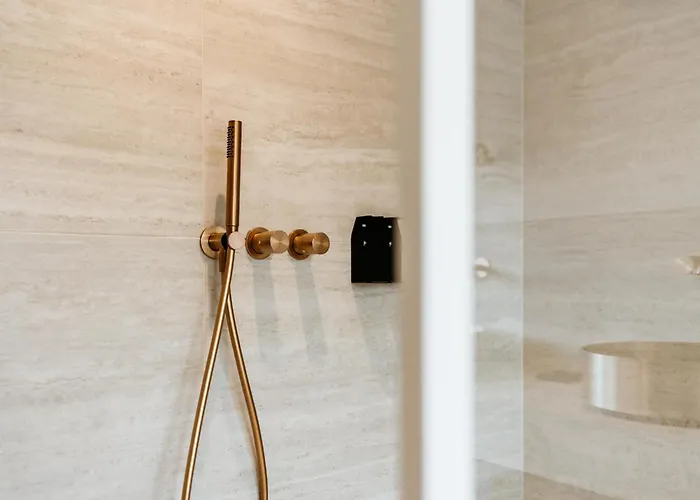 Hotel Alfred & Gastro Bar